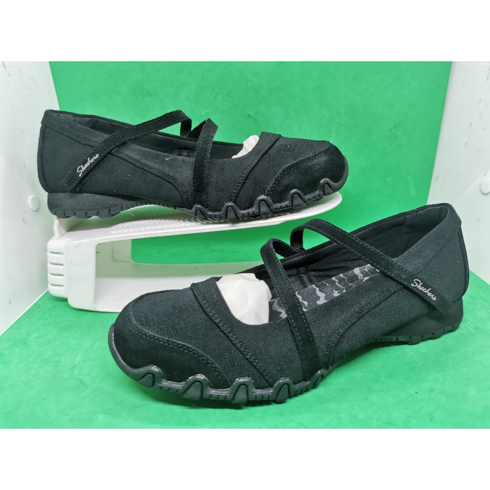 Skechers Air Cooled Relaxed Fit Memory Foam Womens Black Strappy Shoes Size 6.5